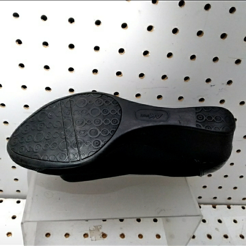 Anne Klein AK Sport | Women's Black Shoes | AK Logo Pump Low Wedge Slip-on 7.5 M - Picture 8 of 9